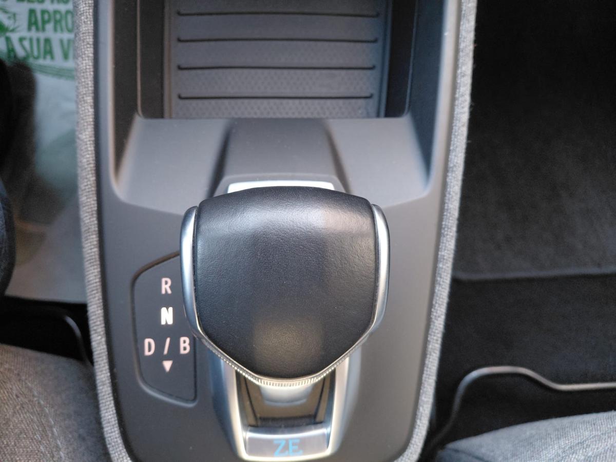 renault-zoe-2020-eletrico-0cc