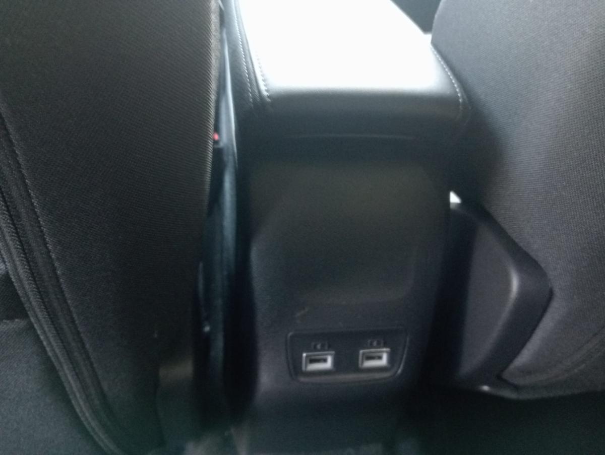 peugeot-2008-2022-gasolina-1199cc