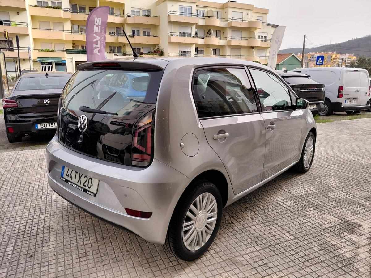 volkswagen-up-2017-gasolina-999cc
