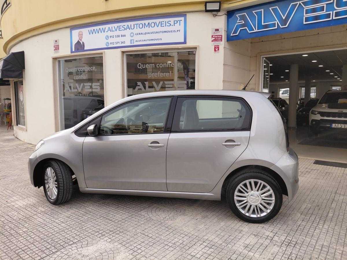 volkswagen-up-2017-gasolina-999cc