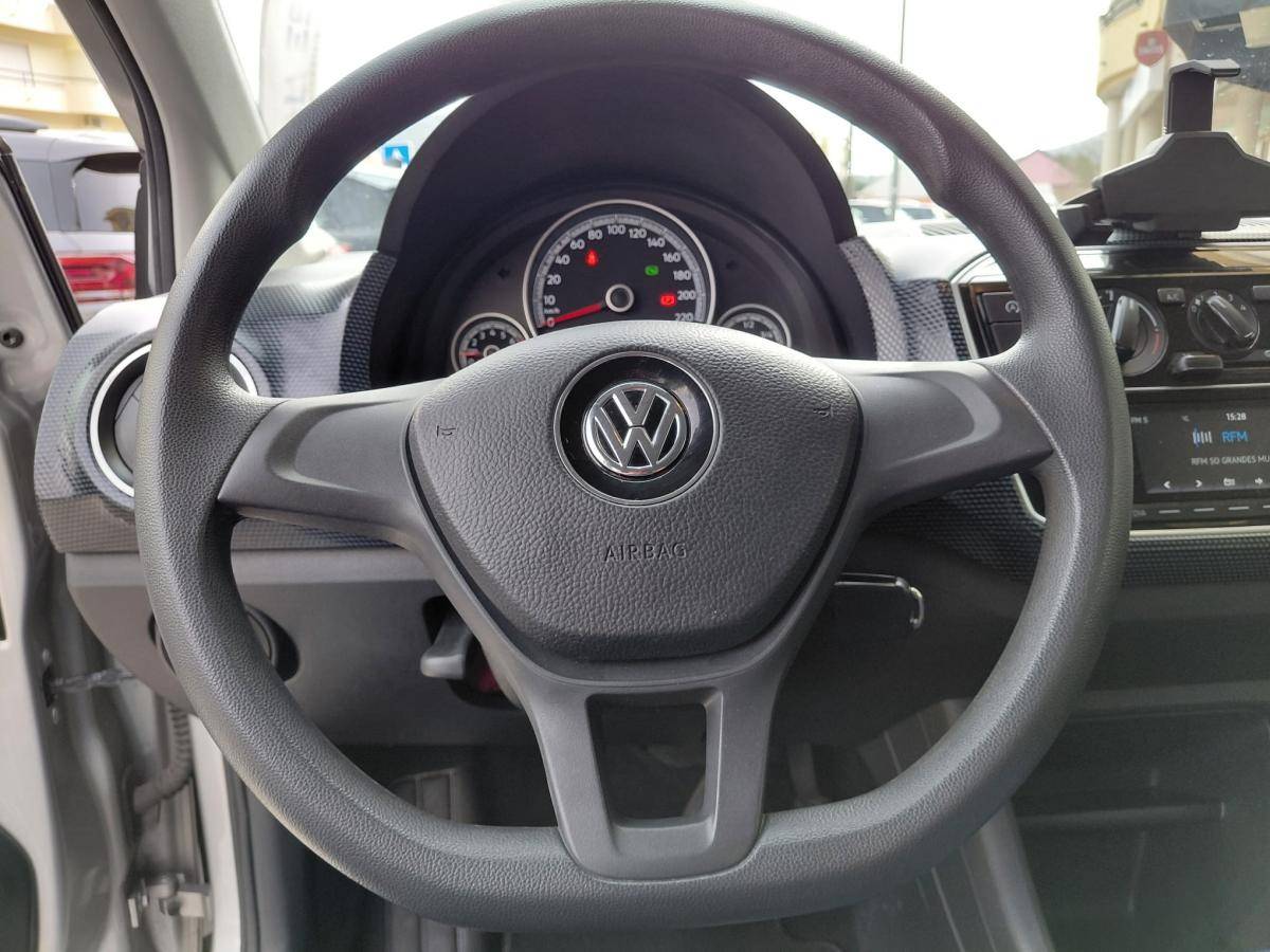 volkswagen-up-2017-gasolina-999cc