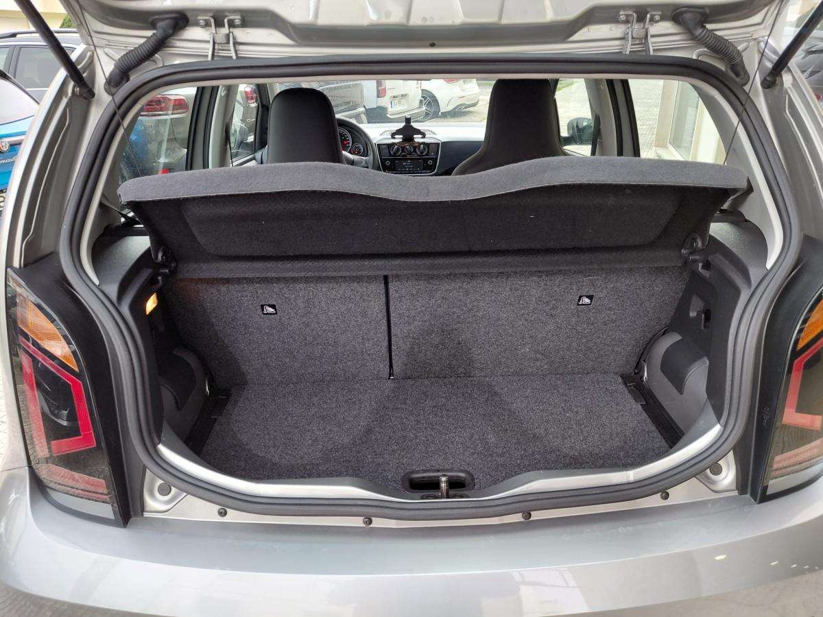 volkswagen-up-2017-gasolina-999cc