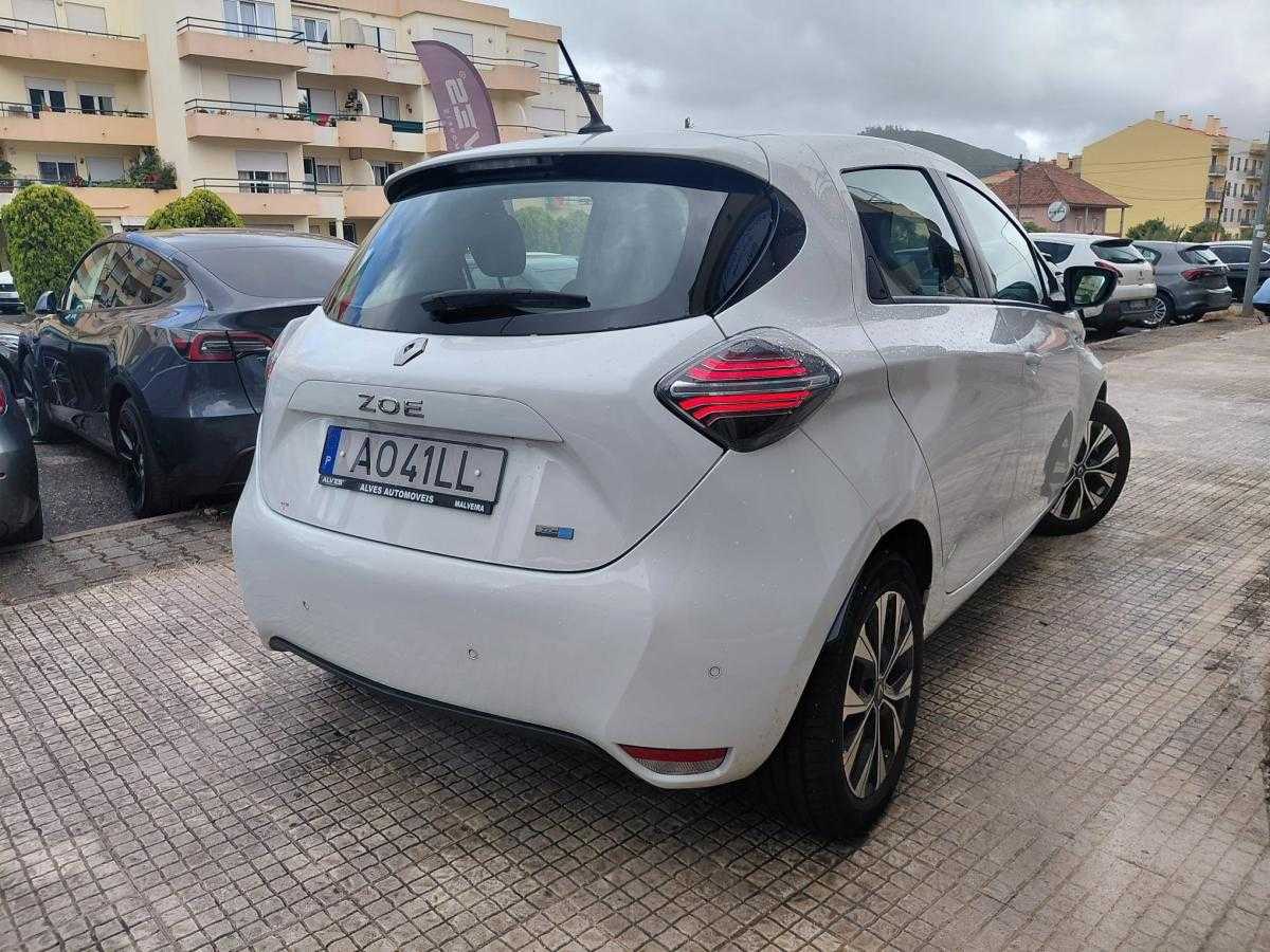 renault-zoe-2022-eletrico-0cc