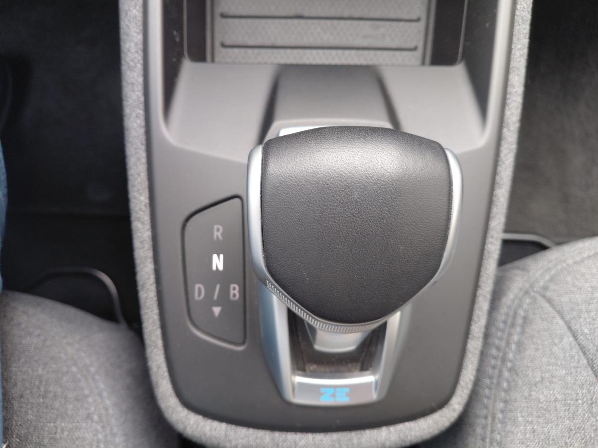 renault-zoe-2022-eletrico-0cc
