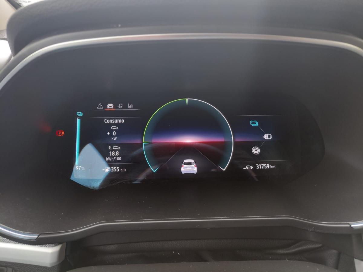 renault-zoe-2022-eletrico-0cc