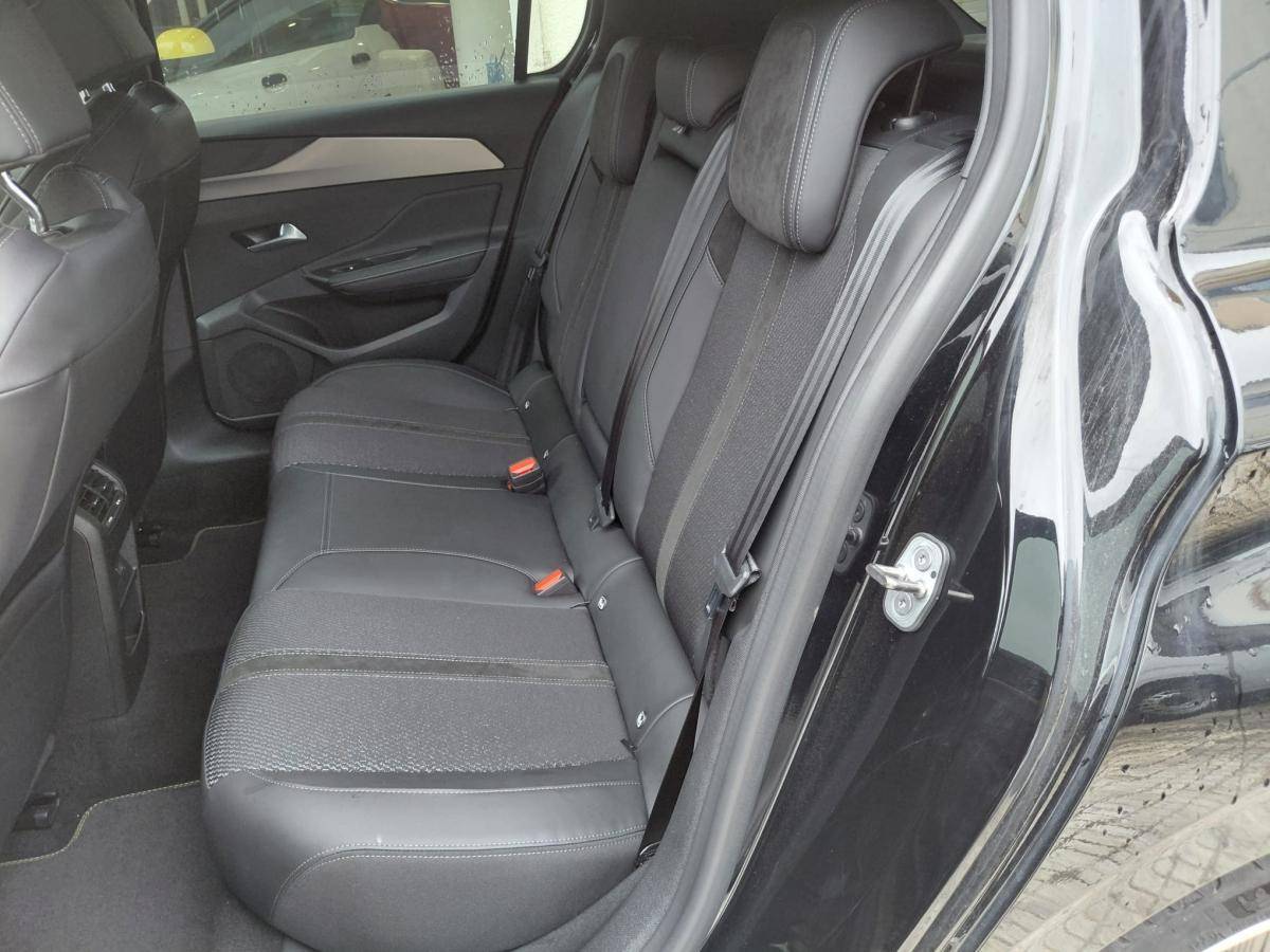 peugeot-308-2024-hibrido-a-gasolina-1598cc
