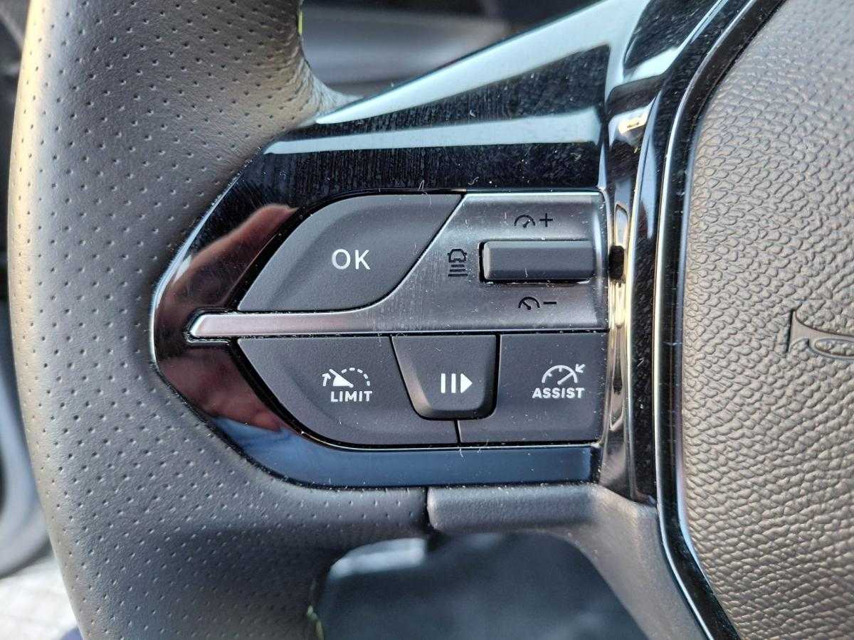peugeot-e-308-2025-eletrico-0cc