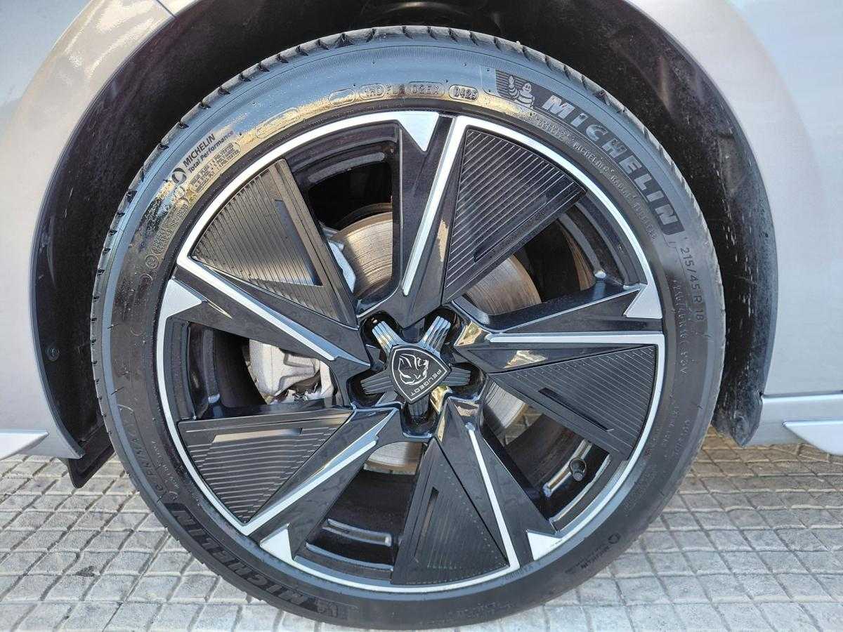 peugeot-e-308-2025-eletrico-0cc