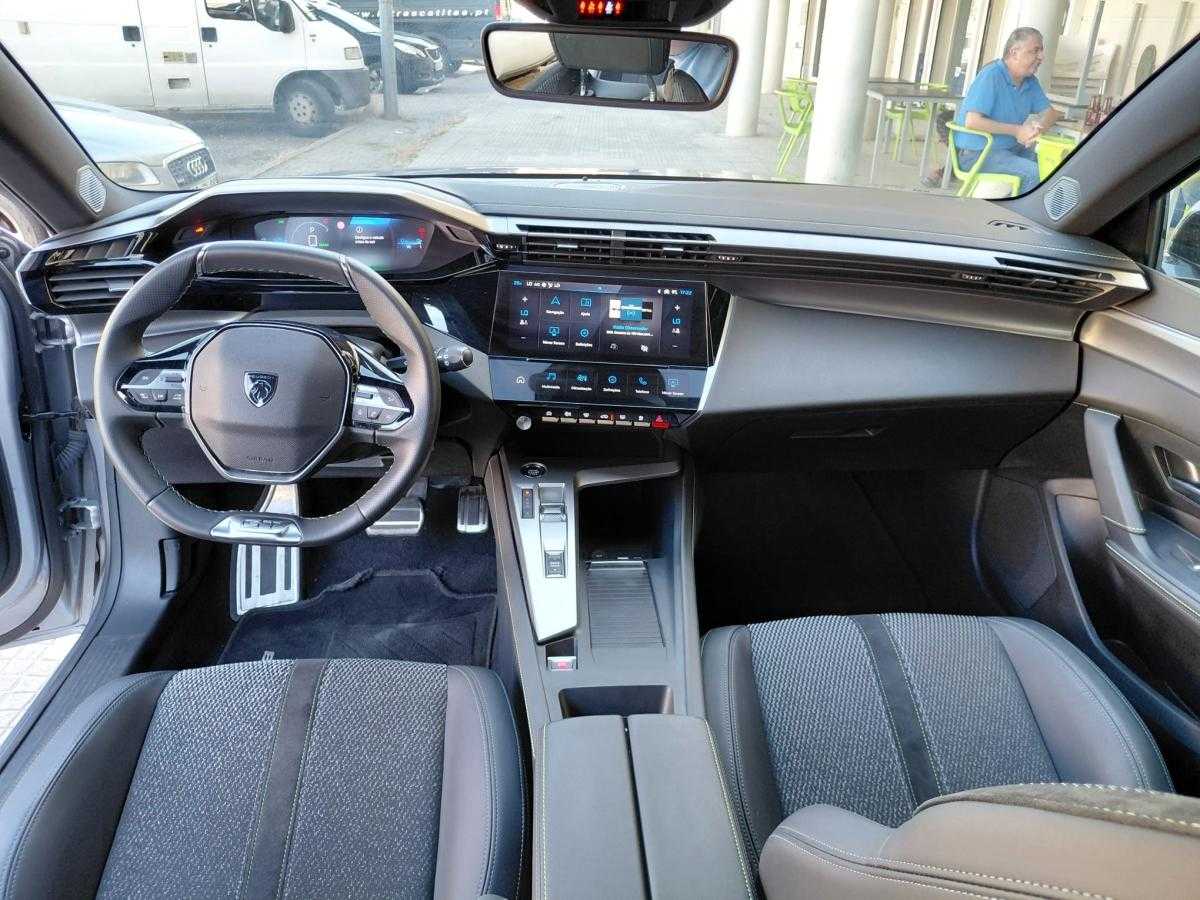 peugeot-e-308-2025-eletrico-0cc