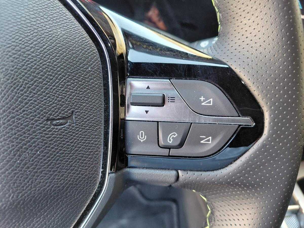 peugeot-e-308-2025-eletrico-0cc