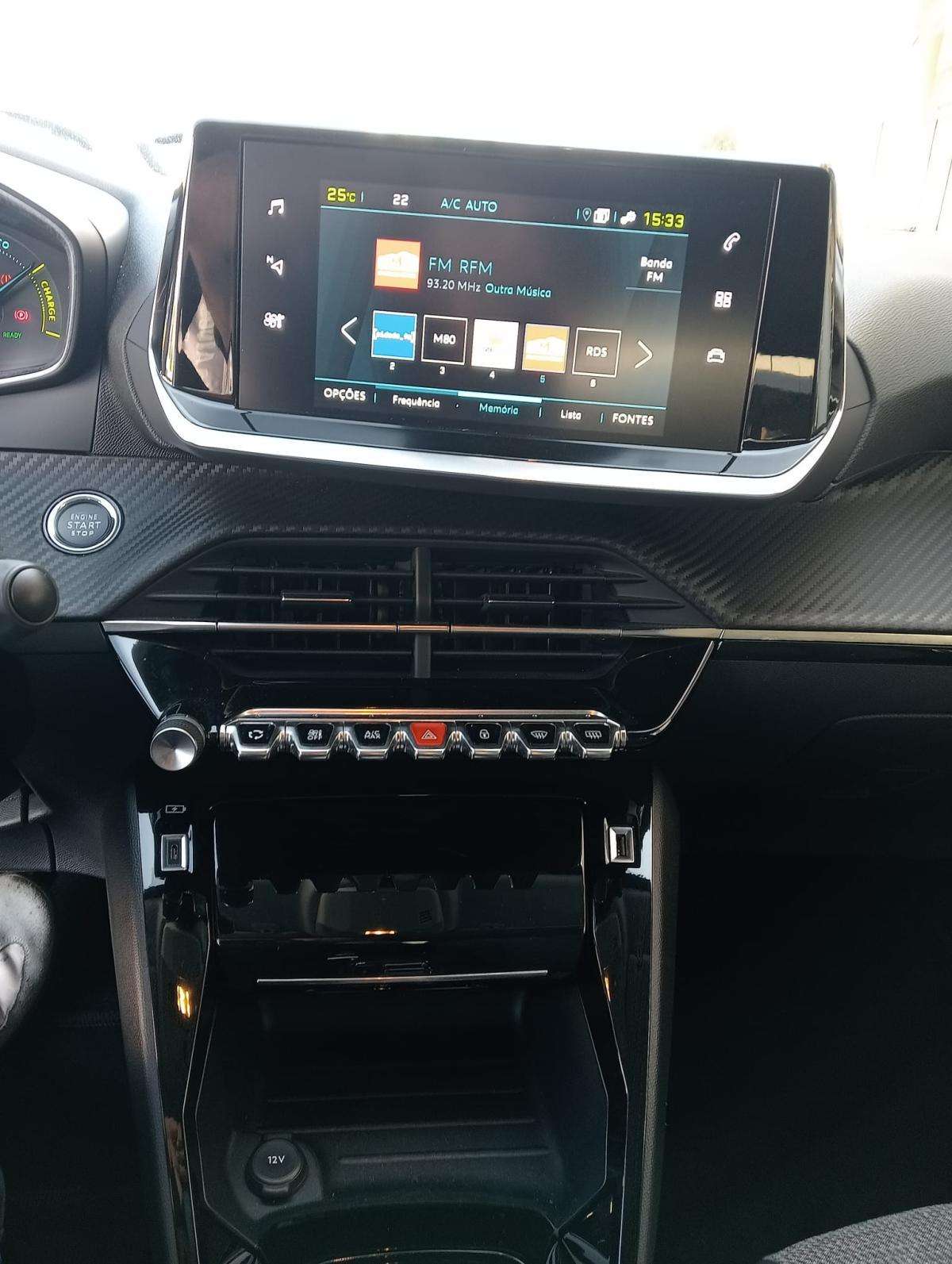 peugeot-208-2024-eletrico-0cc