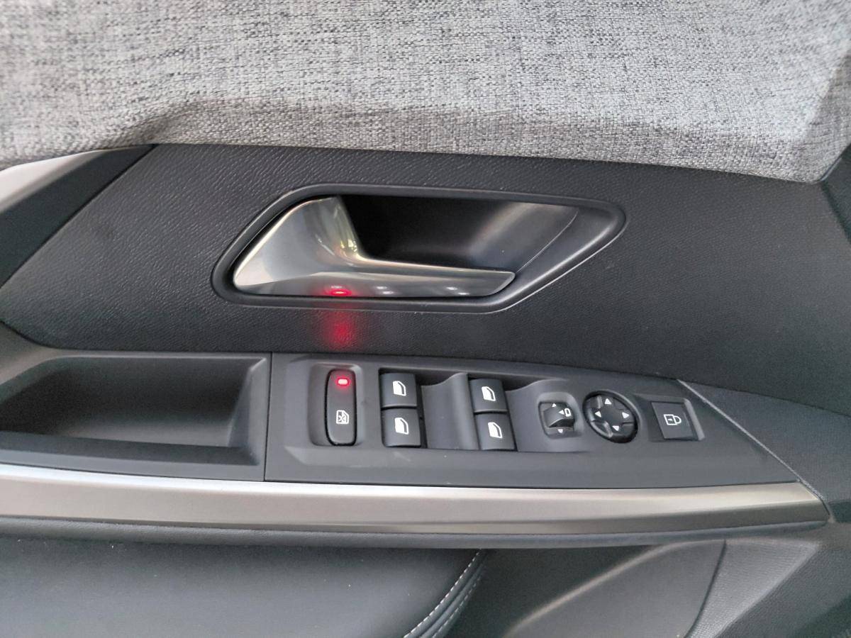 peugeot-3008-2025-hibrido-a-gasolina-1199cc