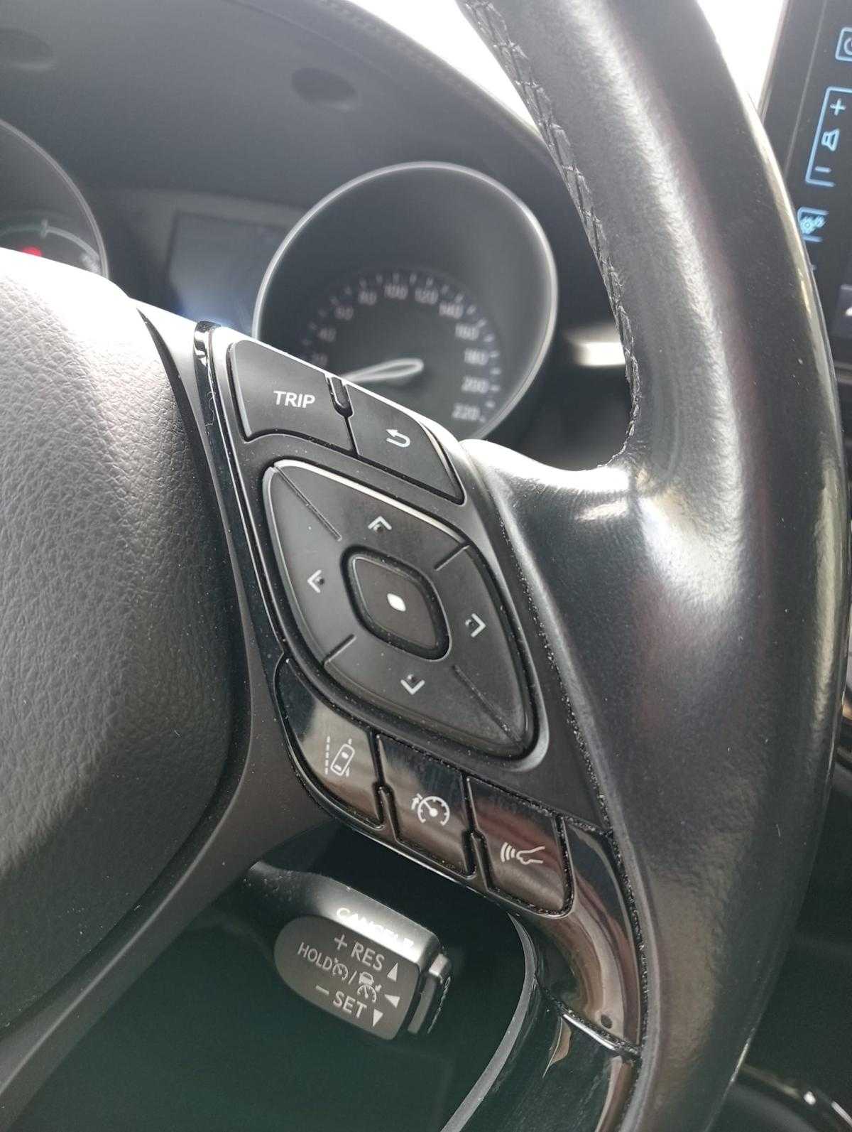 toyota-c-hr-2018-hibrido-a-gasolina-1798cc