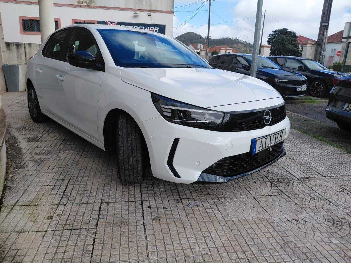opel-corsa-2025-gasolina-1199cc
