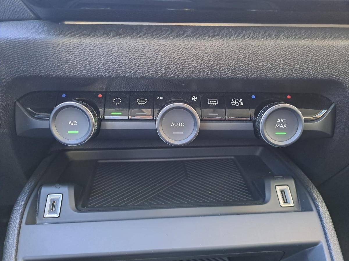 citroen-c4-2023-gasolina-1199cc