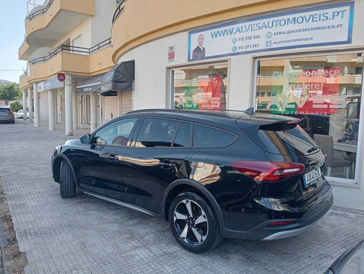 ford-focus-sw-2023-diesel-1499cc