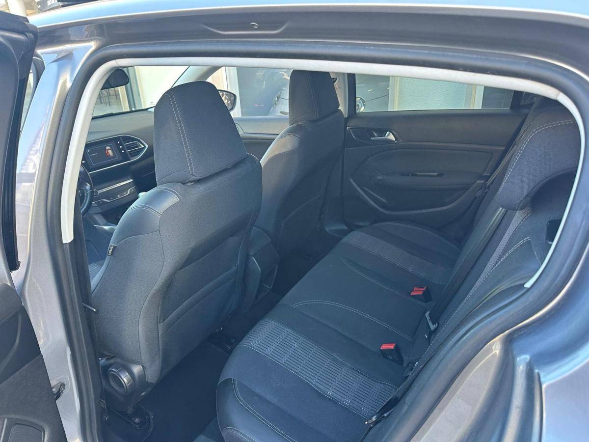 peugeot-308-2018-diesel-1499cc