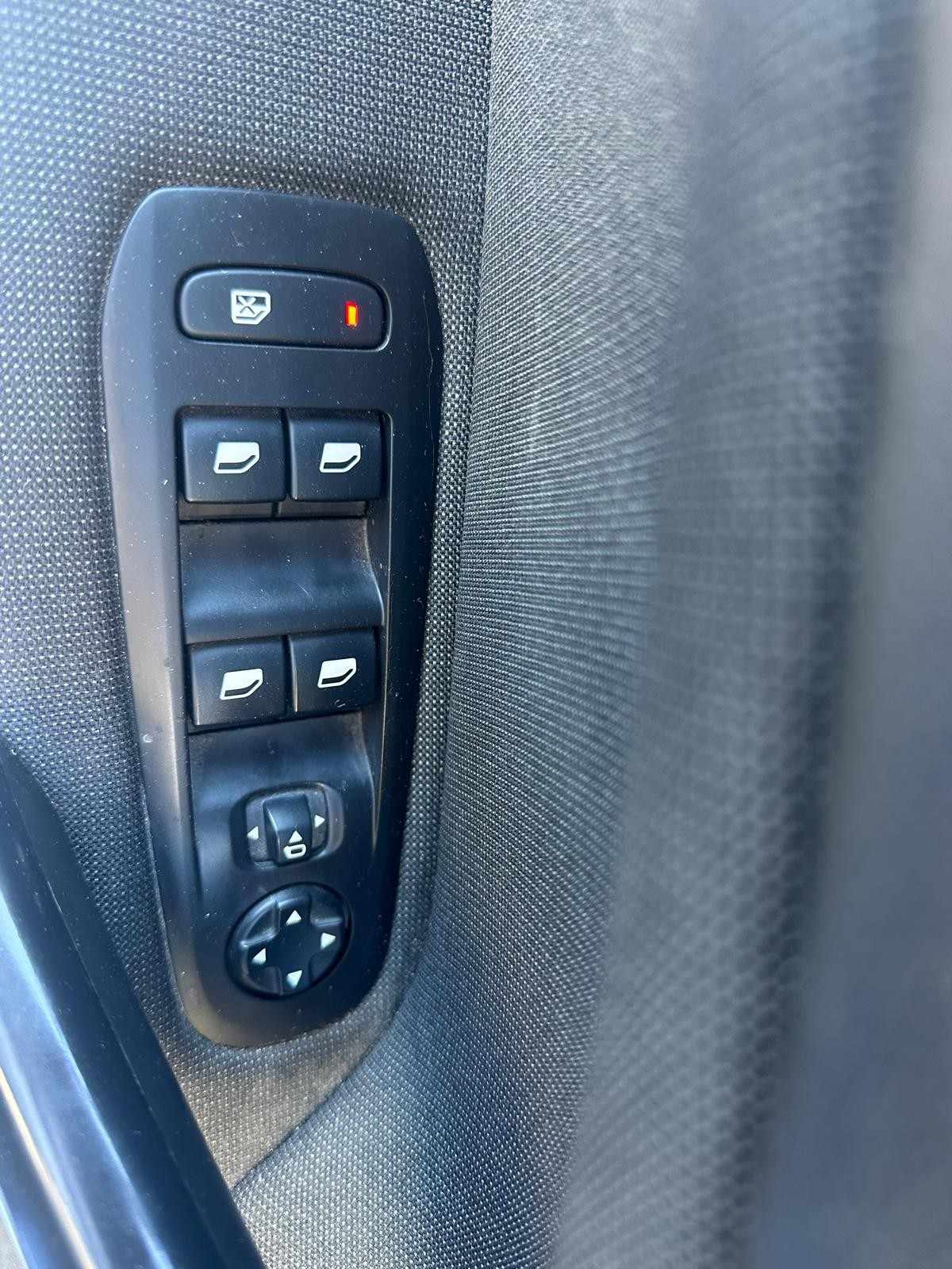 peugeot-308-2018-diesel-1499cc