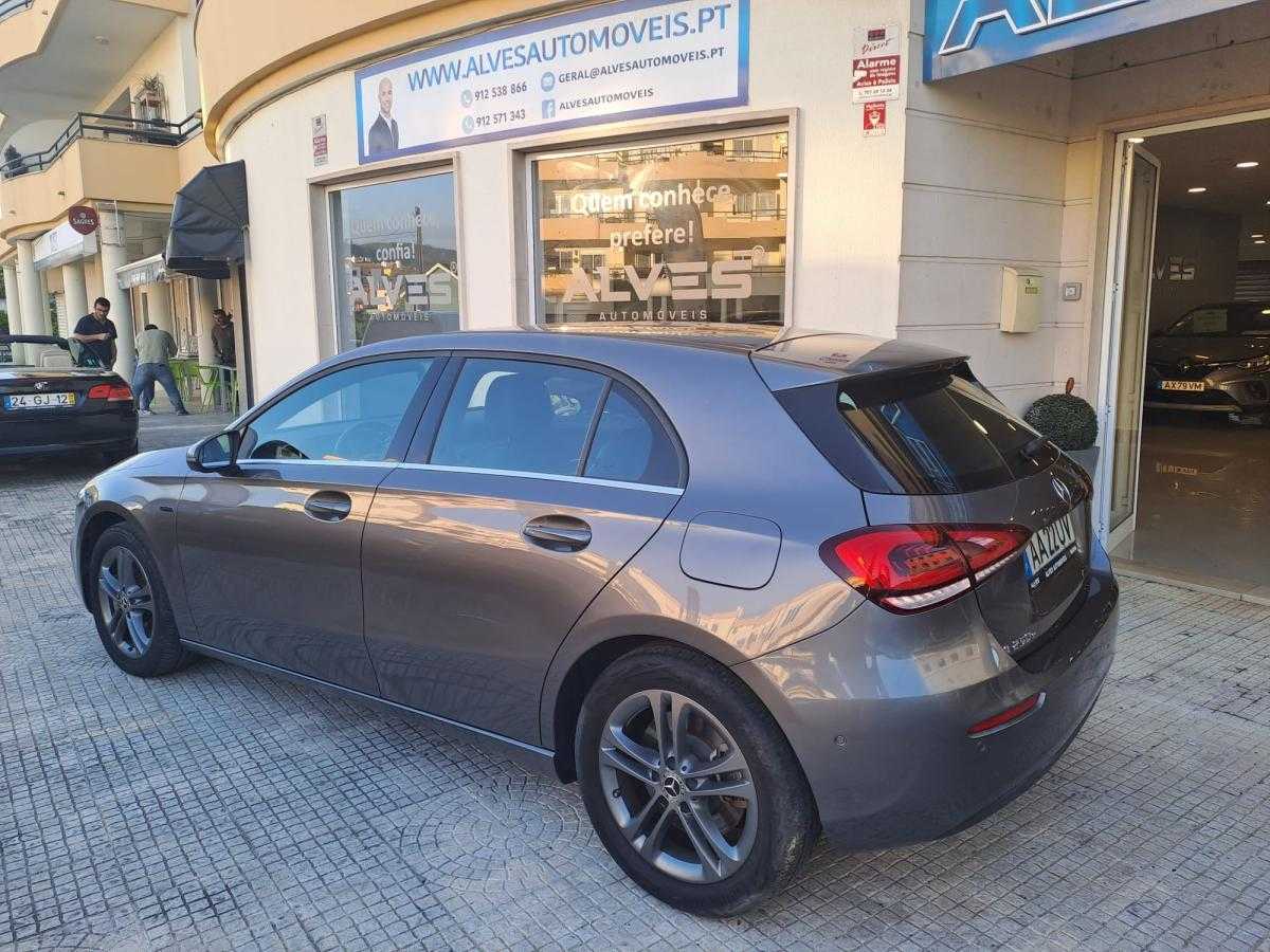 mercedes-benz-classe-a-2020-hibrido-a-gasolina-1332cc