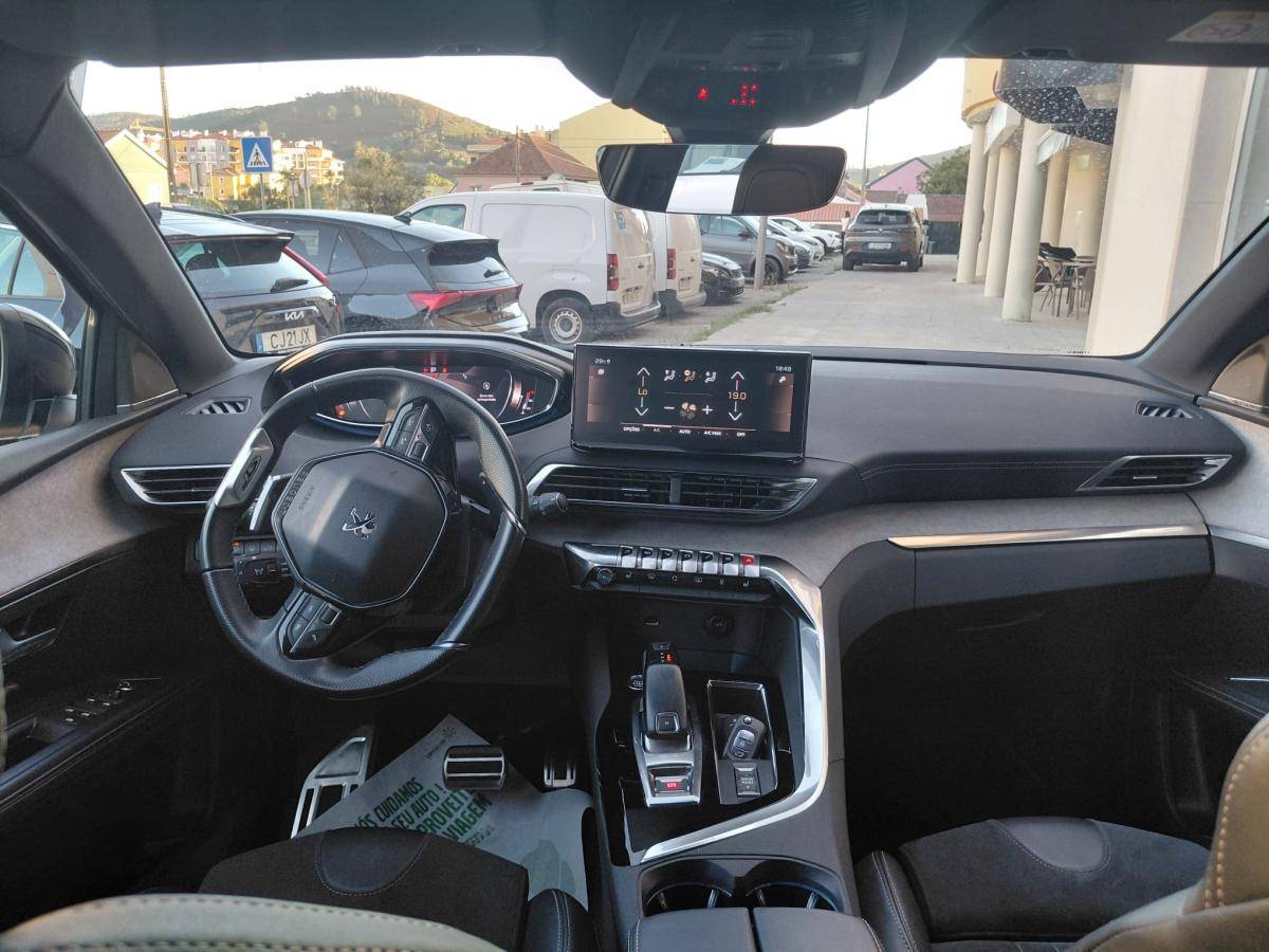 peugeot-5008-2022-diesel-1499cc