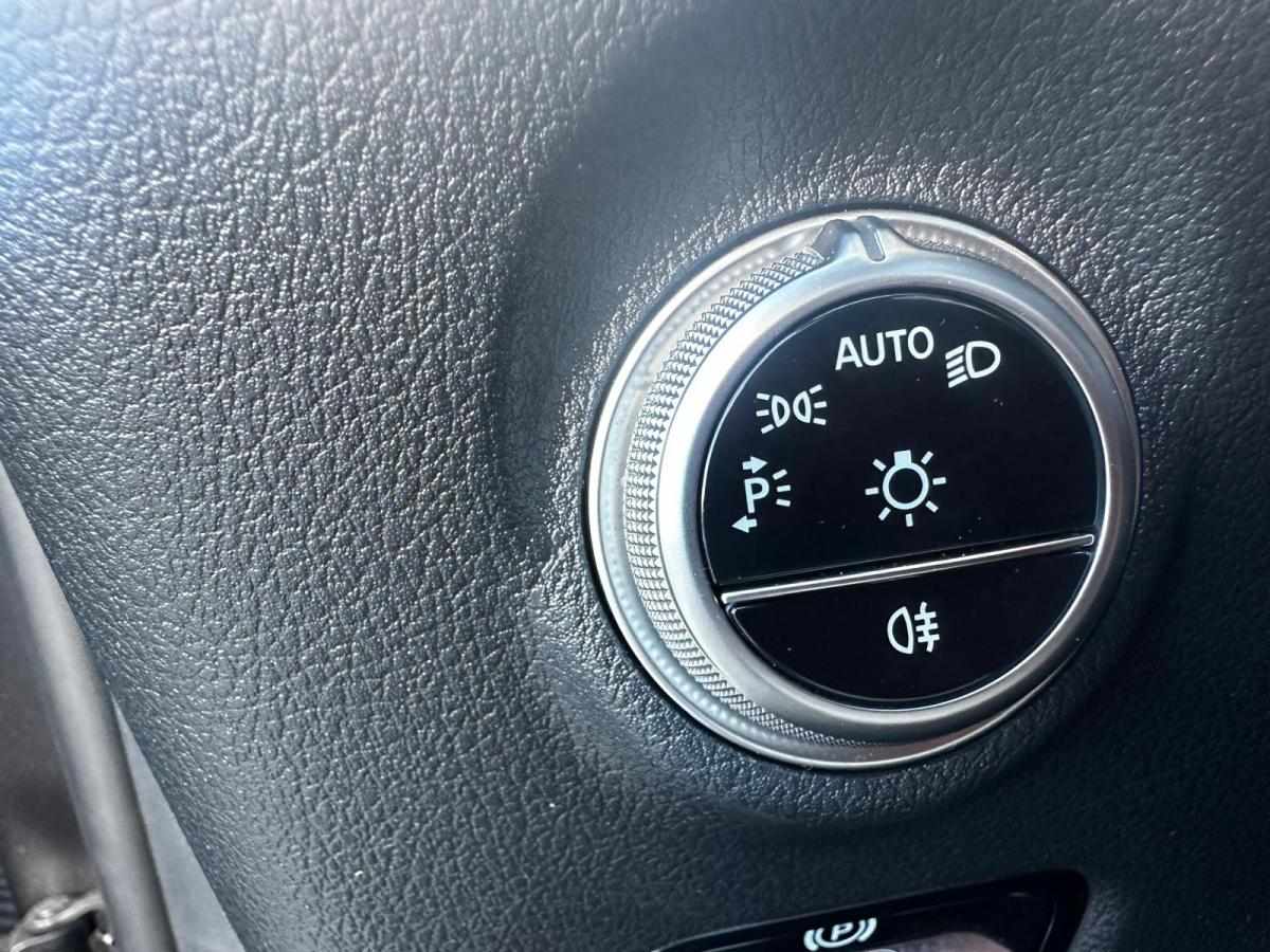 mercedes-benz-classe-c-2025-hibrido-a-gasolina-1999cc