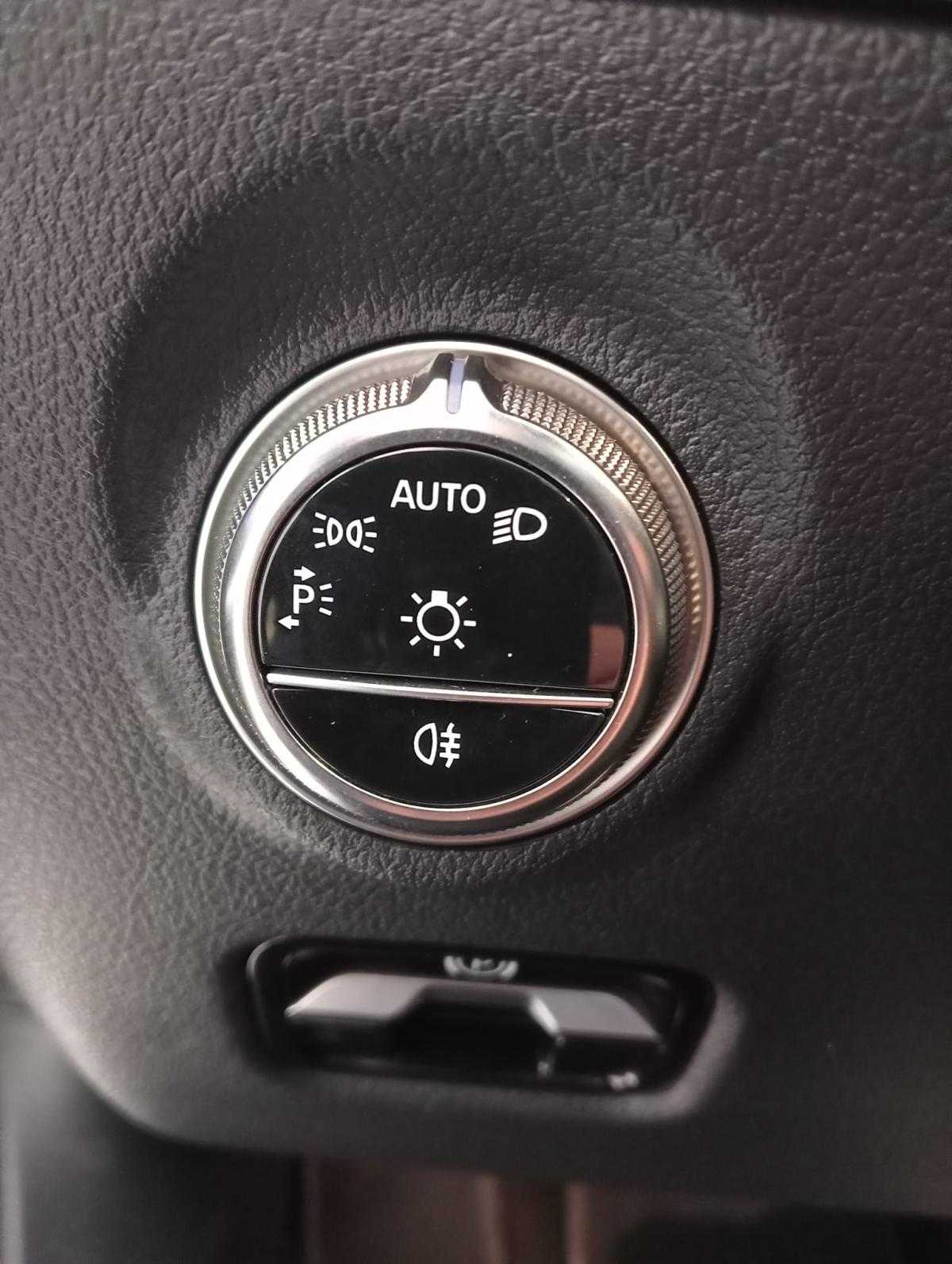 mercedes-benz-classe-c-2025-hibrido-a-gasolina-1999cc