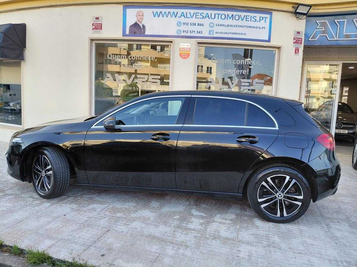 mercedes-benz-classe-a-2023-hibrido-a-gasolina-1332cc