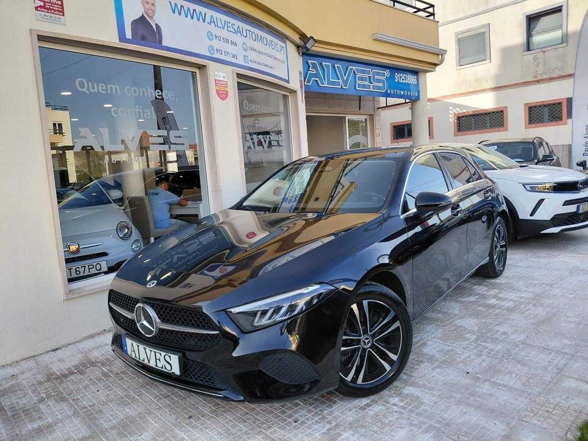 mercedes-benz-classe-a-2023-hibrido-a-gasolina-1332cc