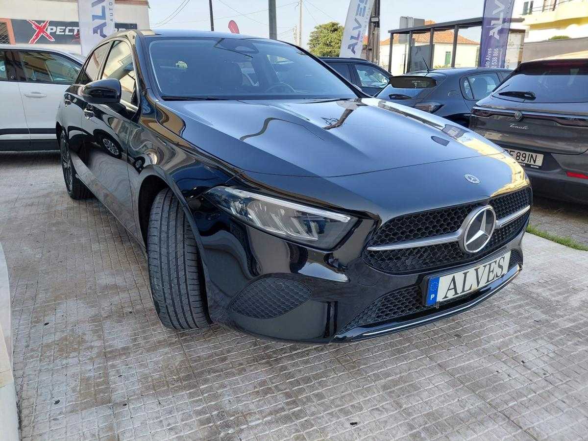 mercedes-benz-classe-a-2023-hibrido-a-gasolina-1332cc