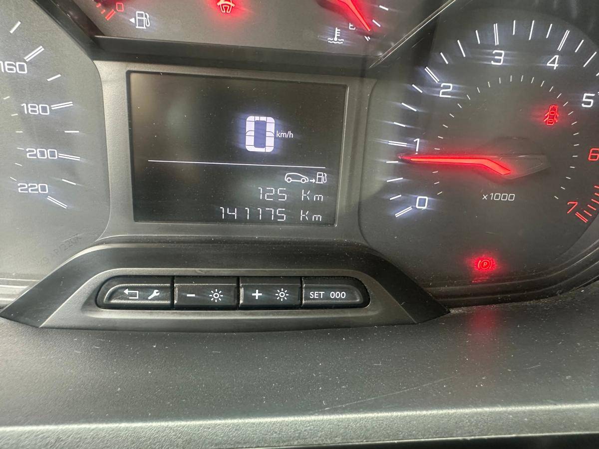 peugeot-partner-2022-diesel-1499cc