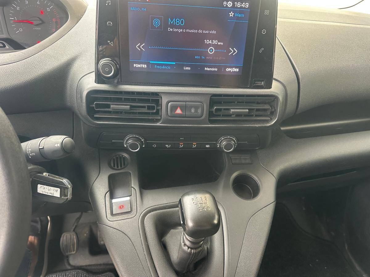 peugeot-partner-2022-diesel-1499cc