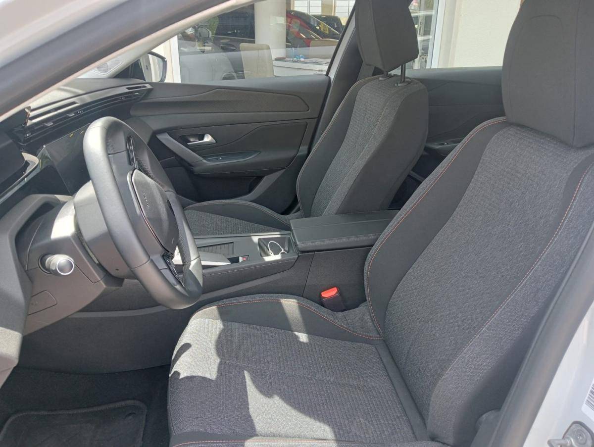 peugeot-e-308-2025-eletrico-0cc