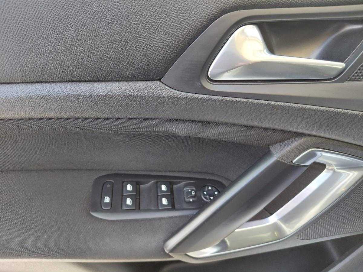 peugeot-308-2019-diesel-1499cc