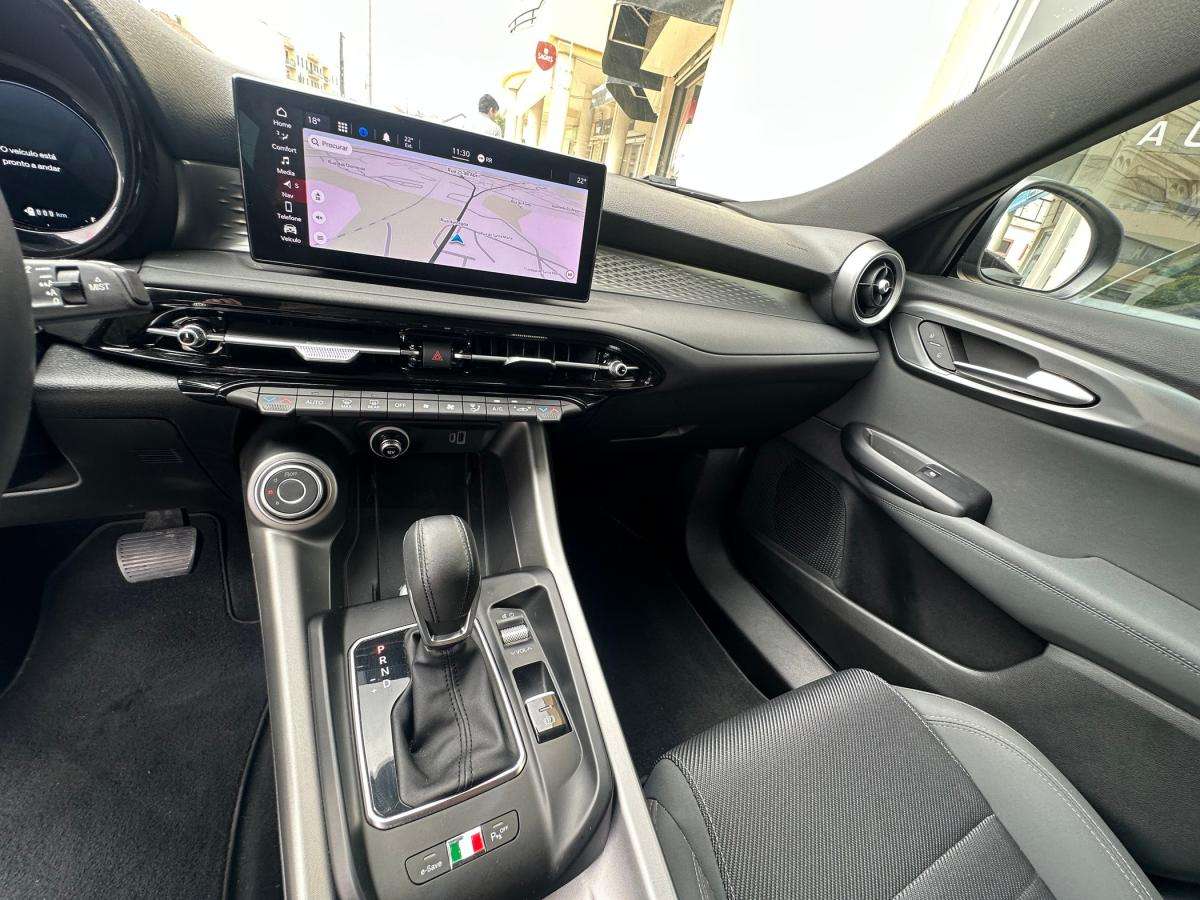 alfa-romeo-tonale-2023-hibrido-a-gasolina-1332cc