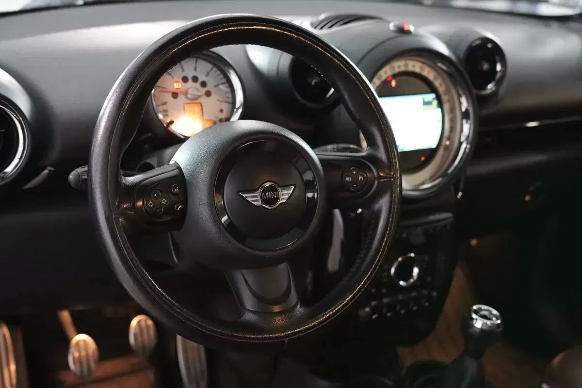 mini-paceman-2015-diesel-1995cc