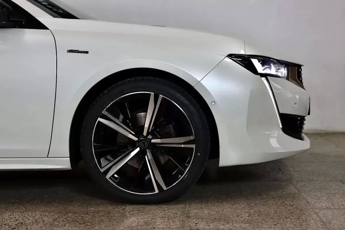 peugeot-508-sw-2019-diesel-1499cc