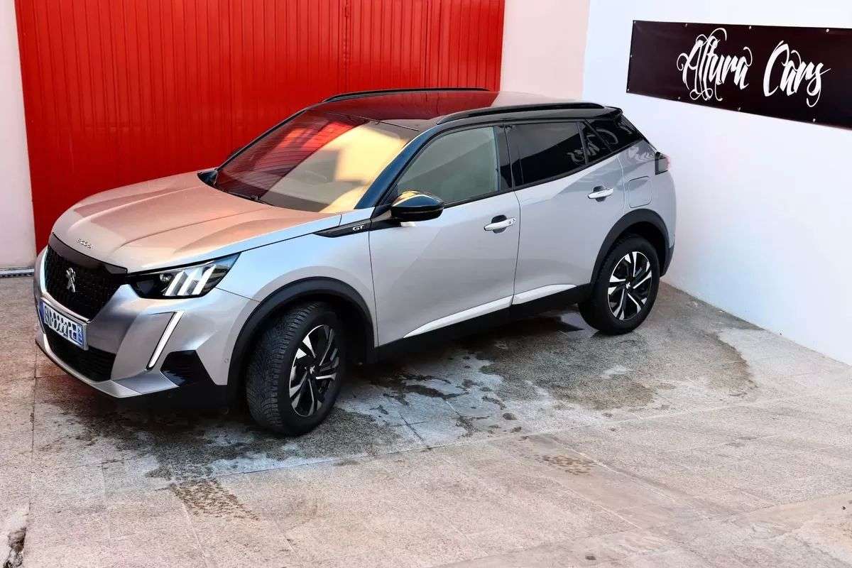 peugeot-2008-2023-gasolina-1199cc