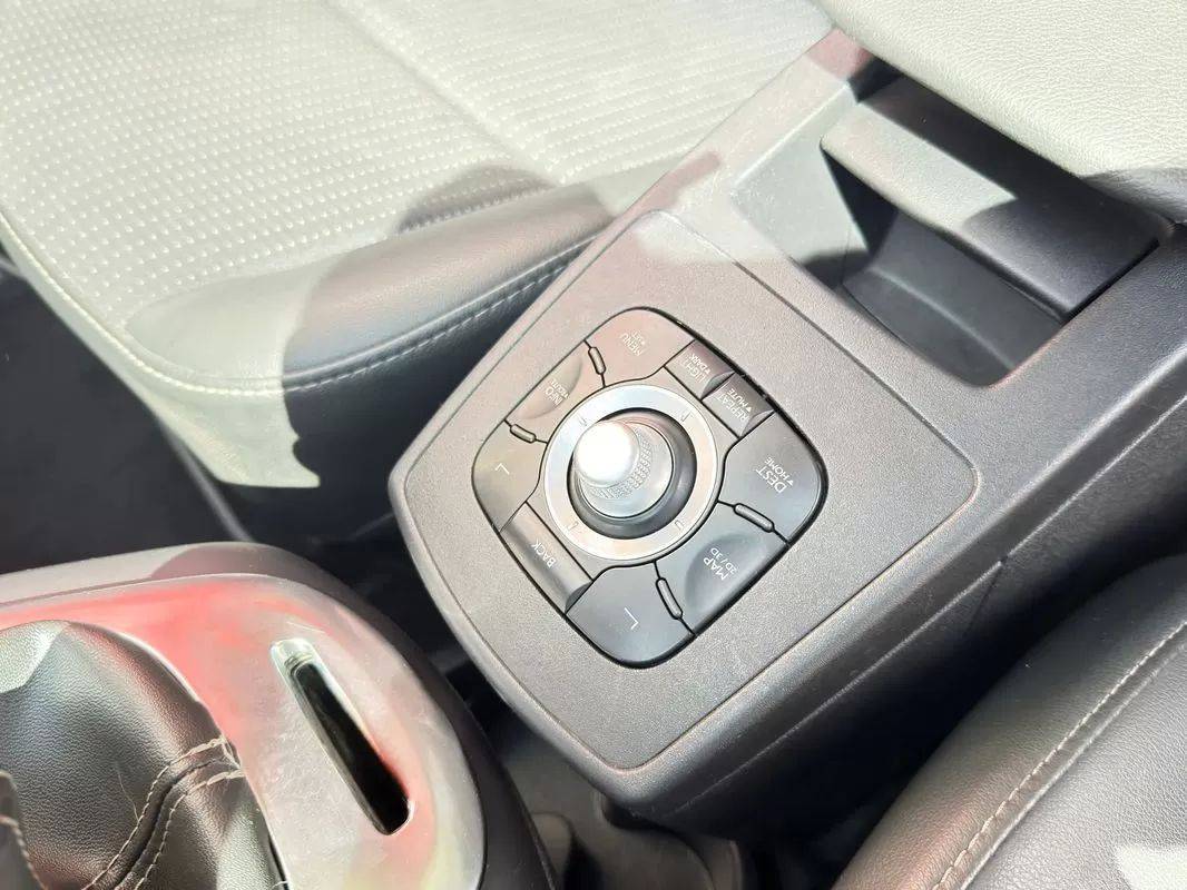 renault-grand-scenic-2011-diesel-1598cc