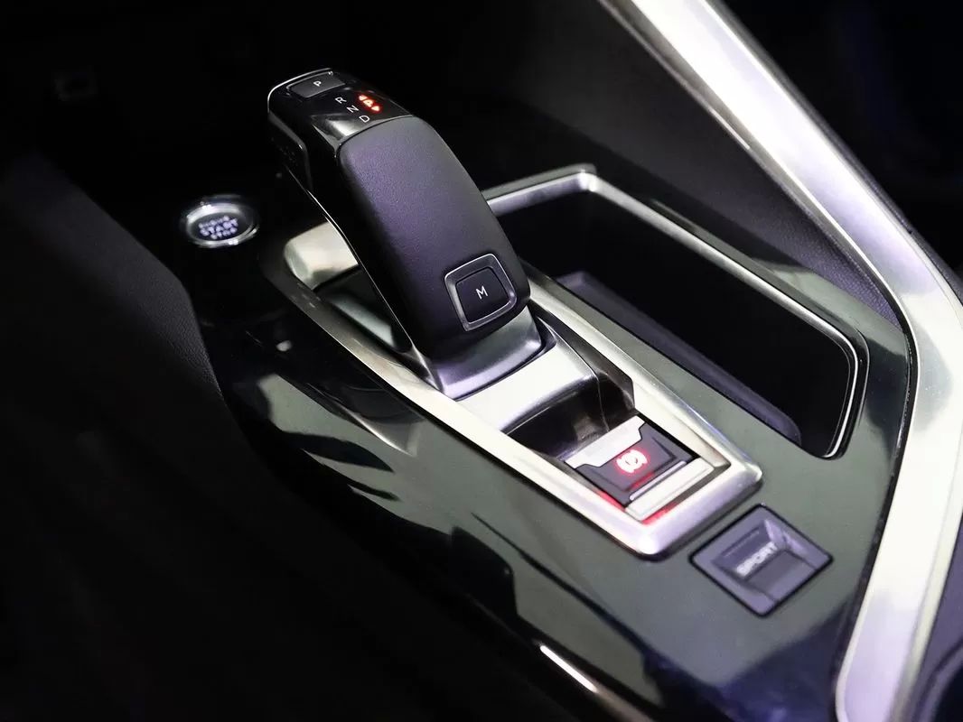 peugeot-5008-2020-diesel-1499cc