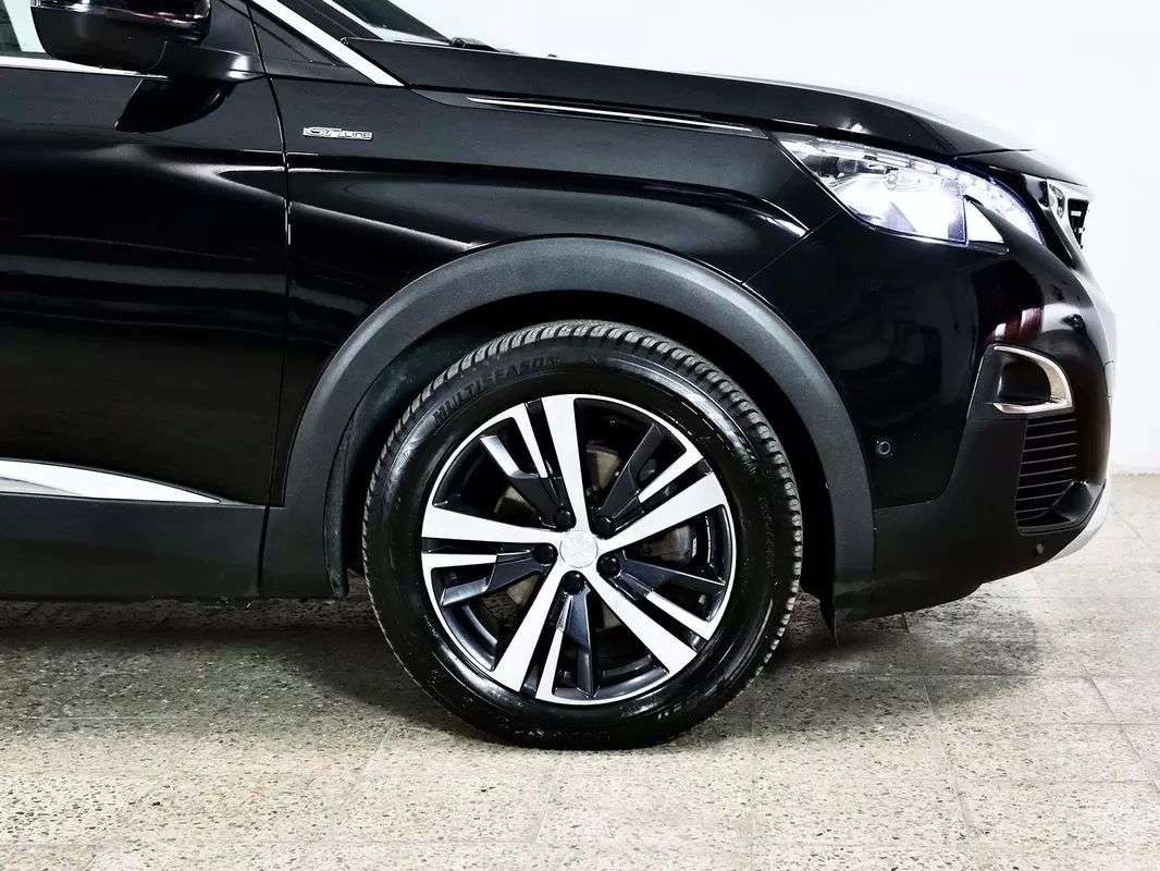 peugeot-5008-2020-diesel-1499cc