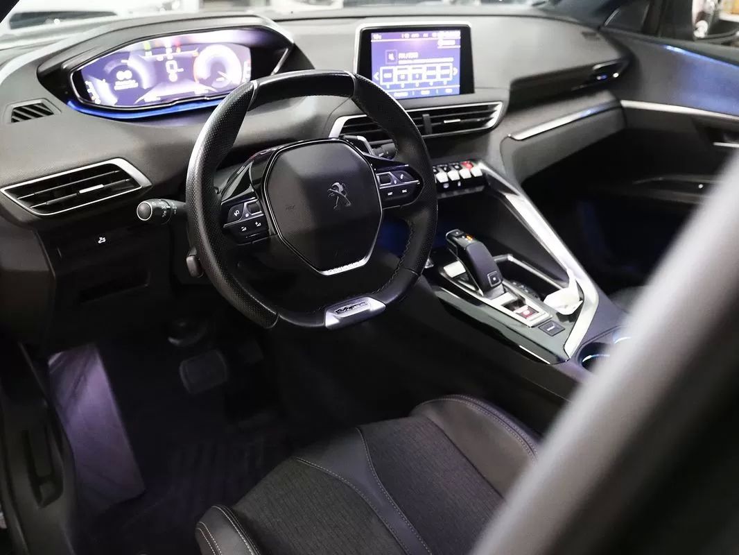 peugeot-5008-2020-diesel-1499cc
