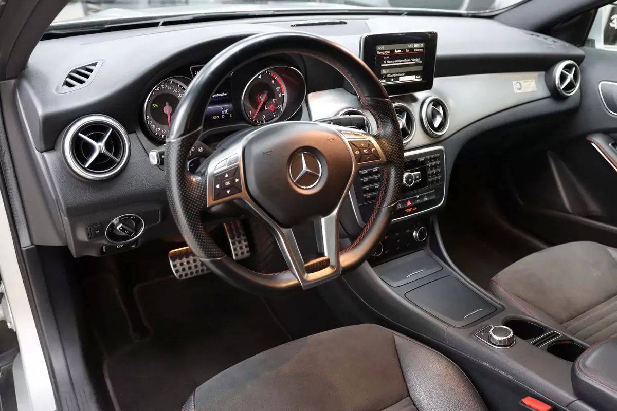mercedes-benz-gla-2015-diesel-2143cc