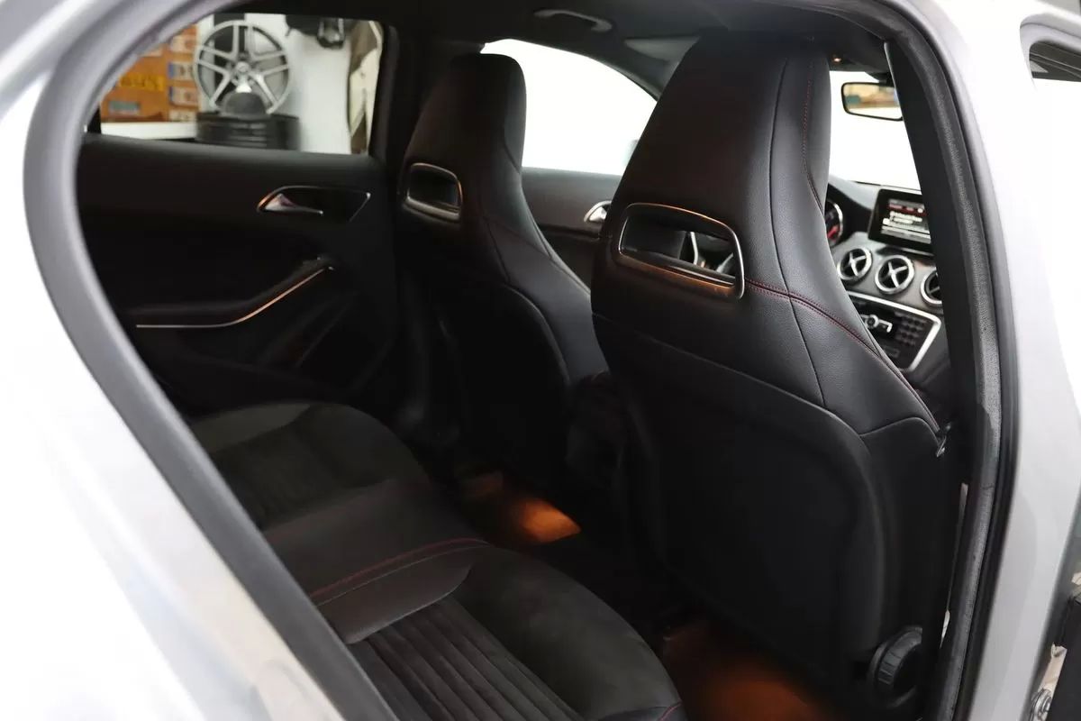 mercedes-benz-gla-2015-diesel-2143cc