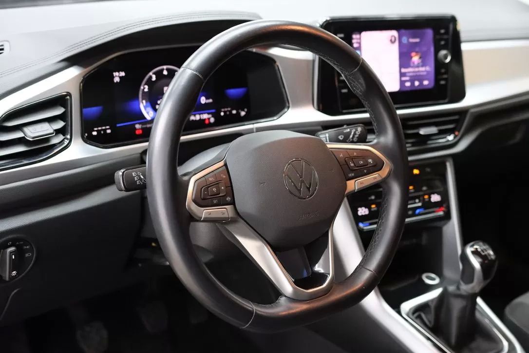 volkswagen-t-roc-2023-gasolina-999cc