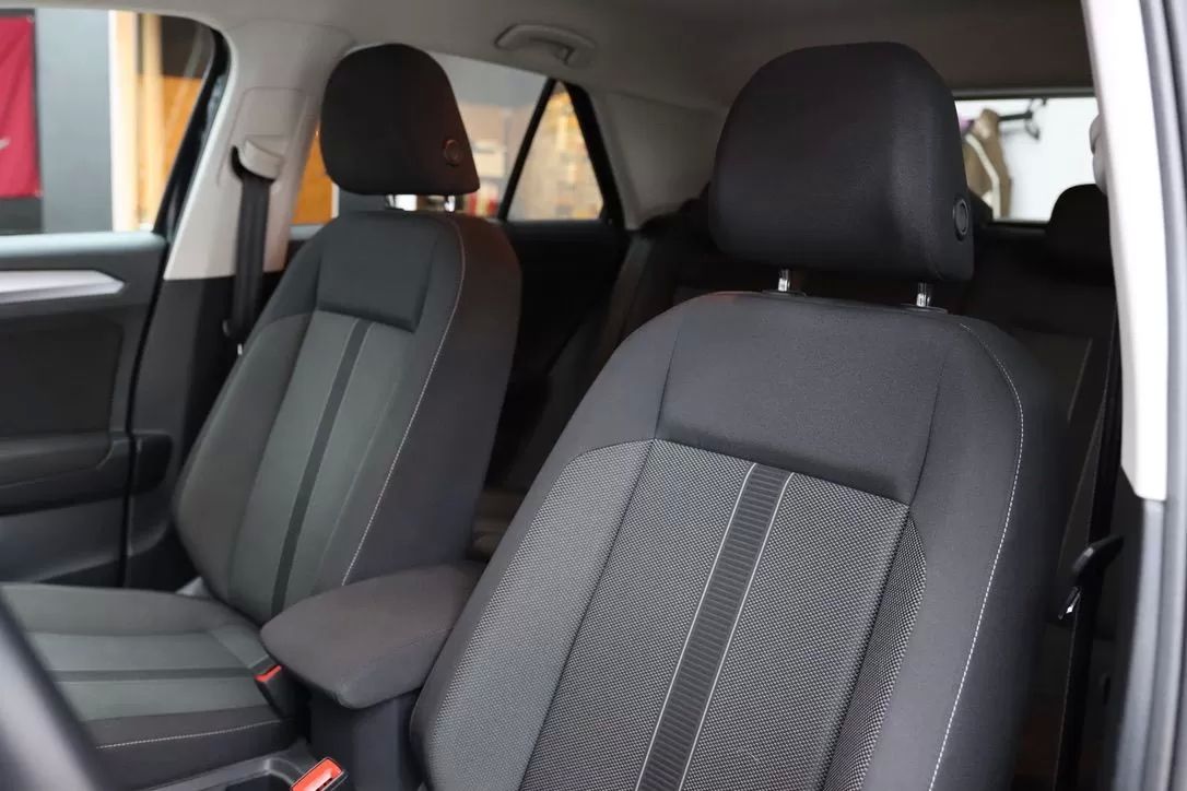 volkswagen-t-roc-2023-gasolina-999cc