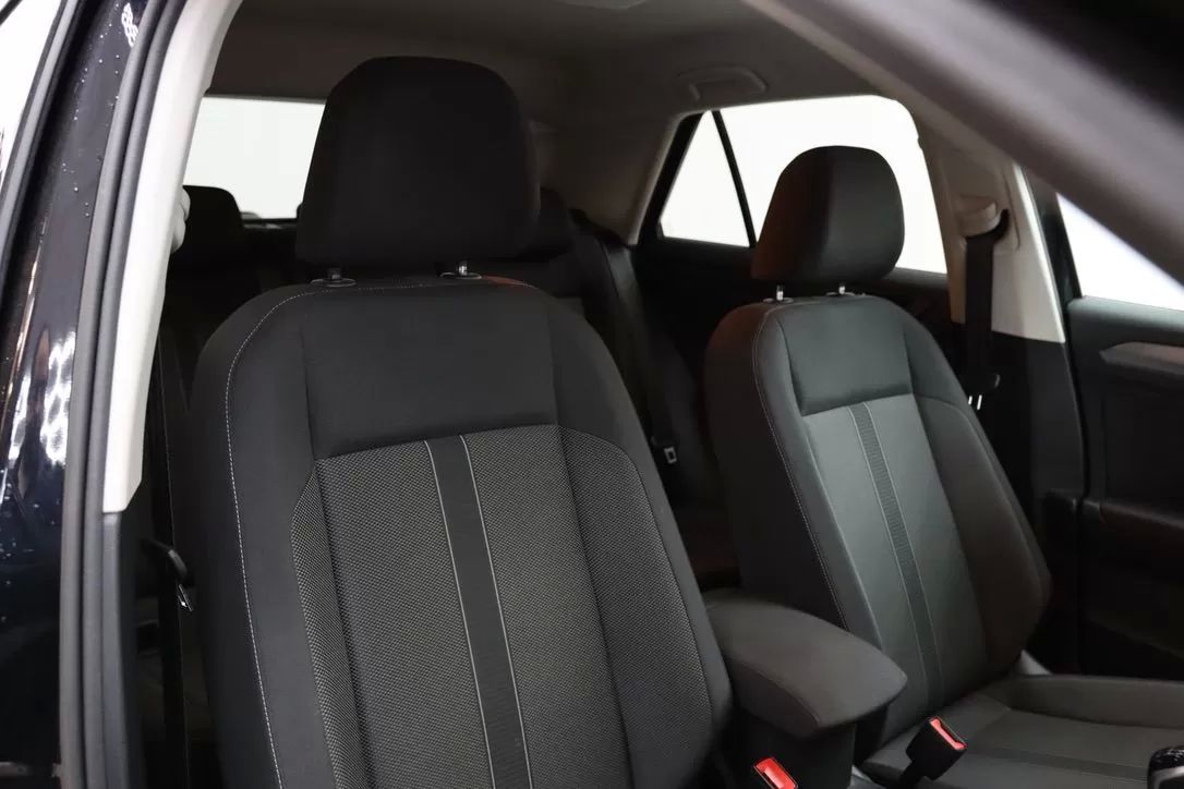 volkswagen-t-roc-2023-gasolina-999cc