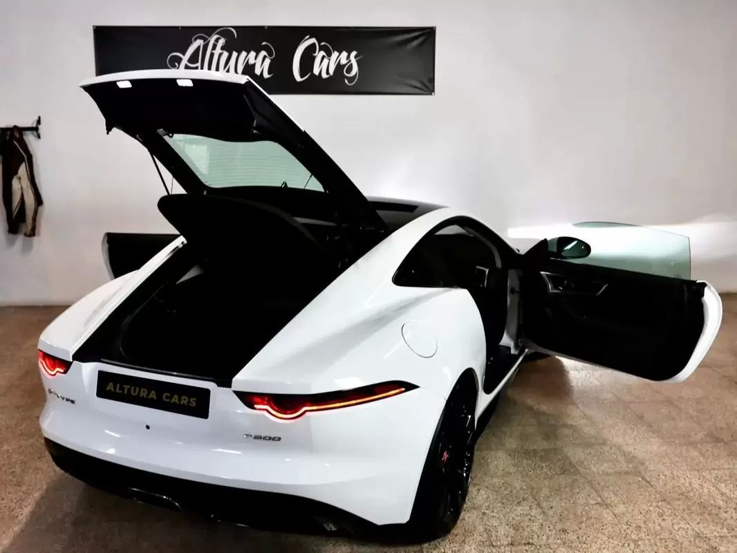 jaguar-f-type-2019-gasolina-1997cc