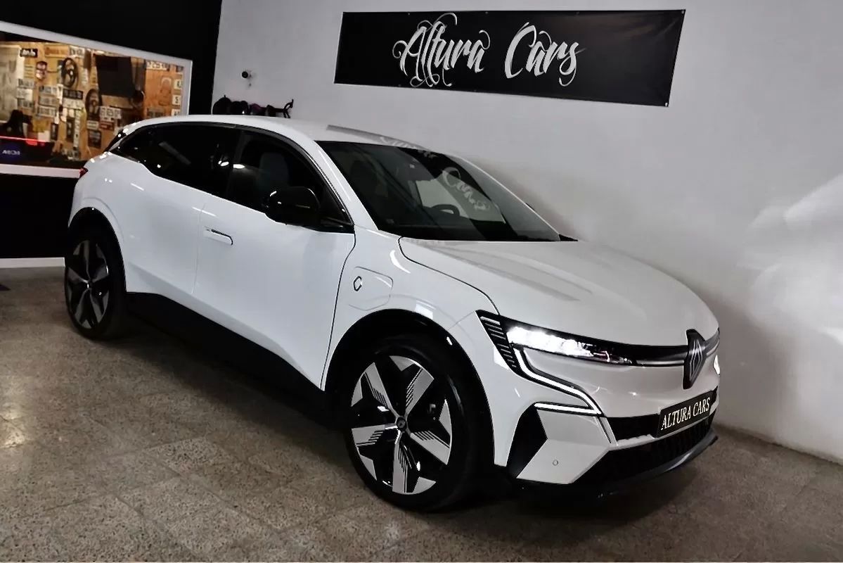 renault-megane-e-tech-2022-eletrico-200cc