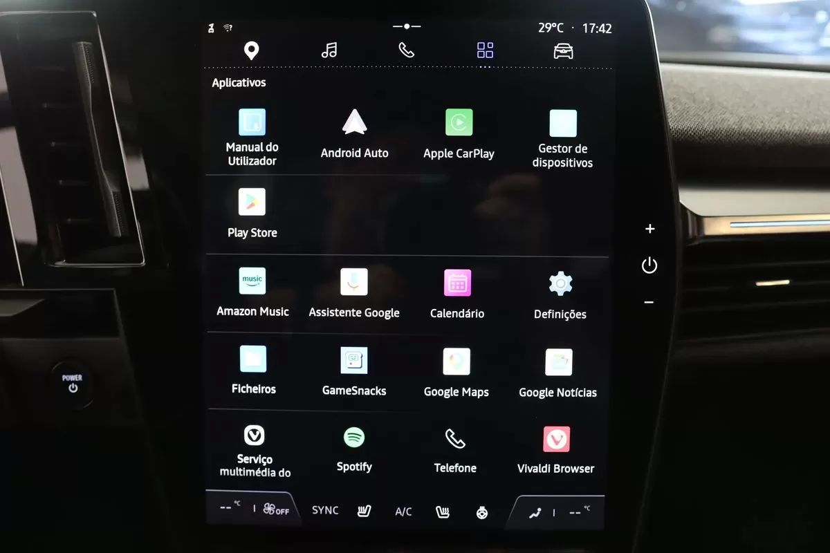 renault-megane-e-tech-2022-eletrico-200cc