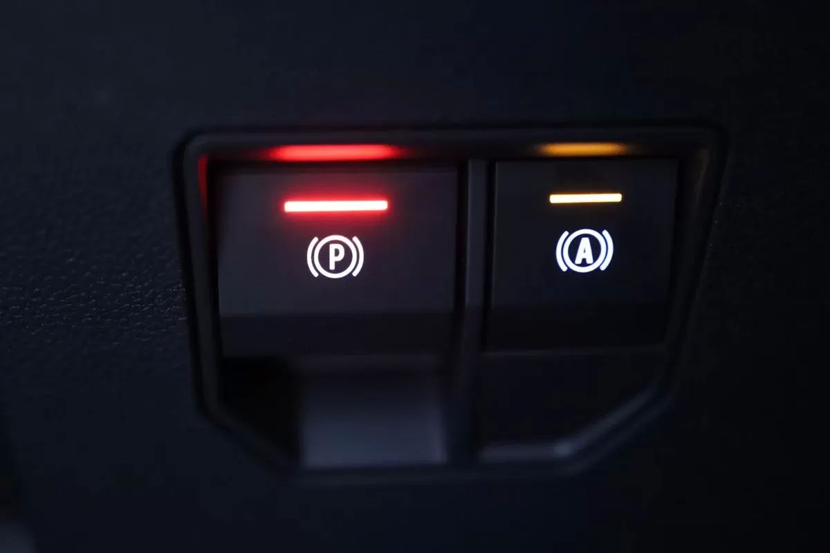 renault-megane-e-tech-2022-eletrico-200cc
